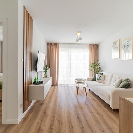 Horyzont Apartamenty - Navigator- Mozliwosc Wykupienia Sniadan!!! Kolberg Exterior foto