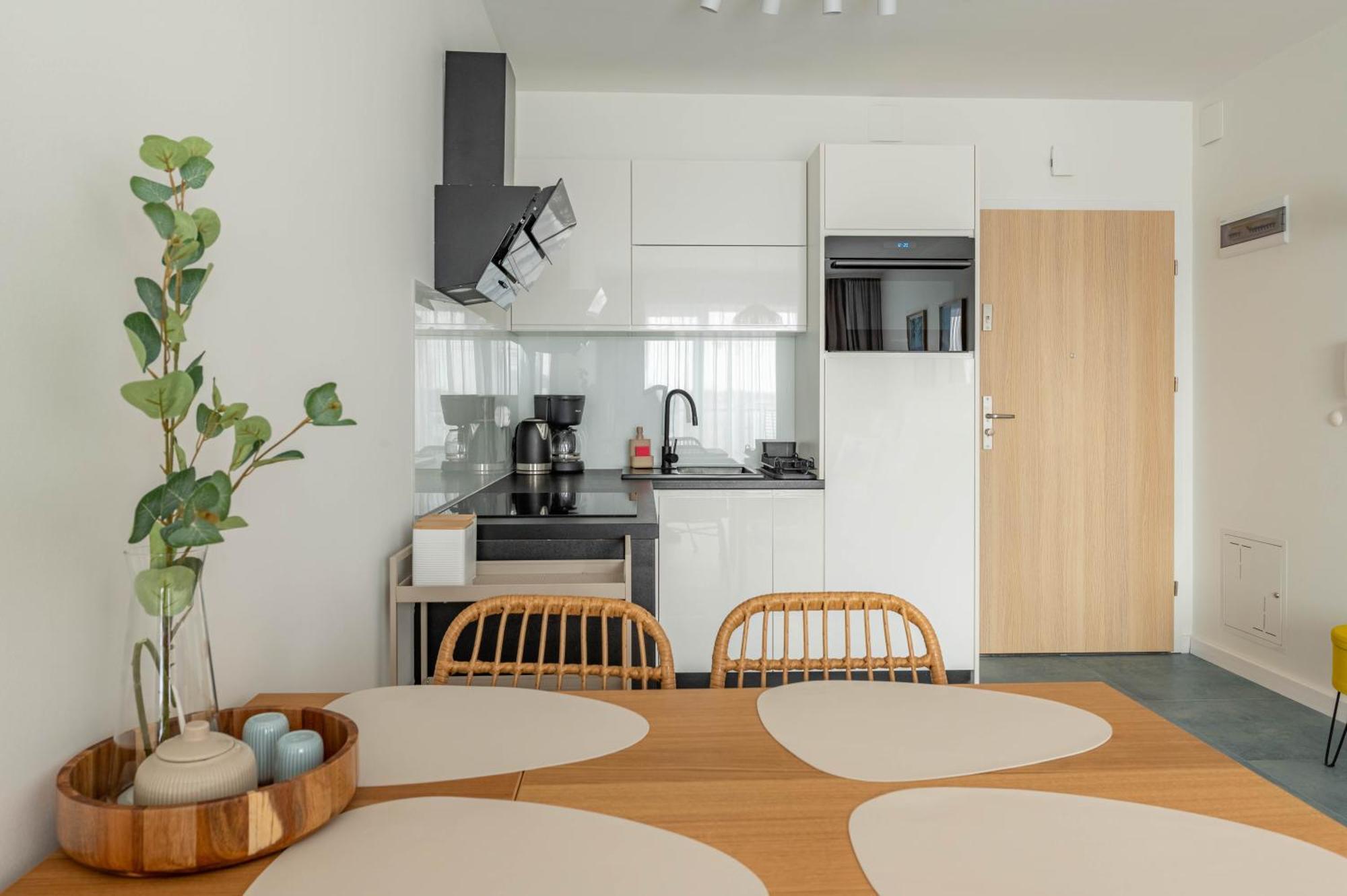 Horyzont Apartamenty - Navigator- Mozliwosc Wykupienia Sniadan!!! Kolberg Exterior foto